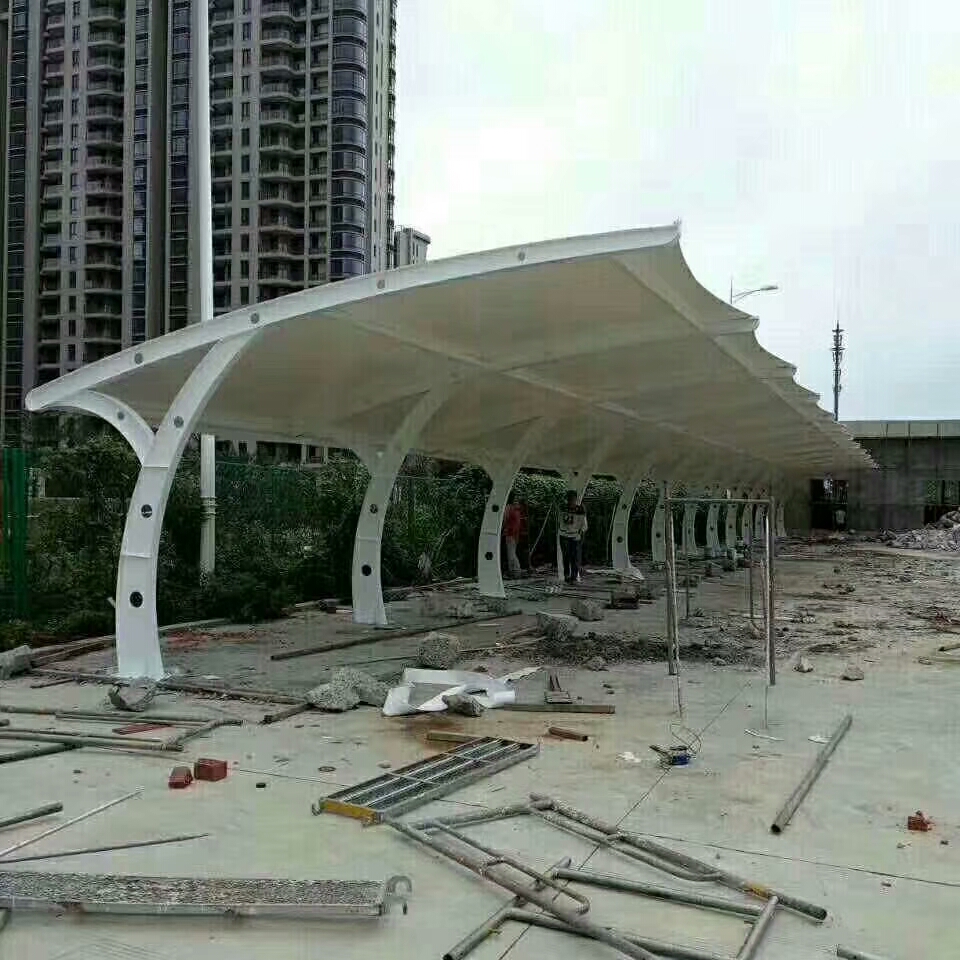 骨架式膜結(jié)構(gòu)汽車棚停車棚