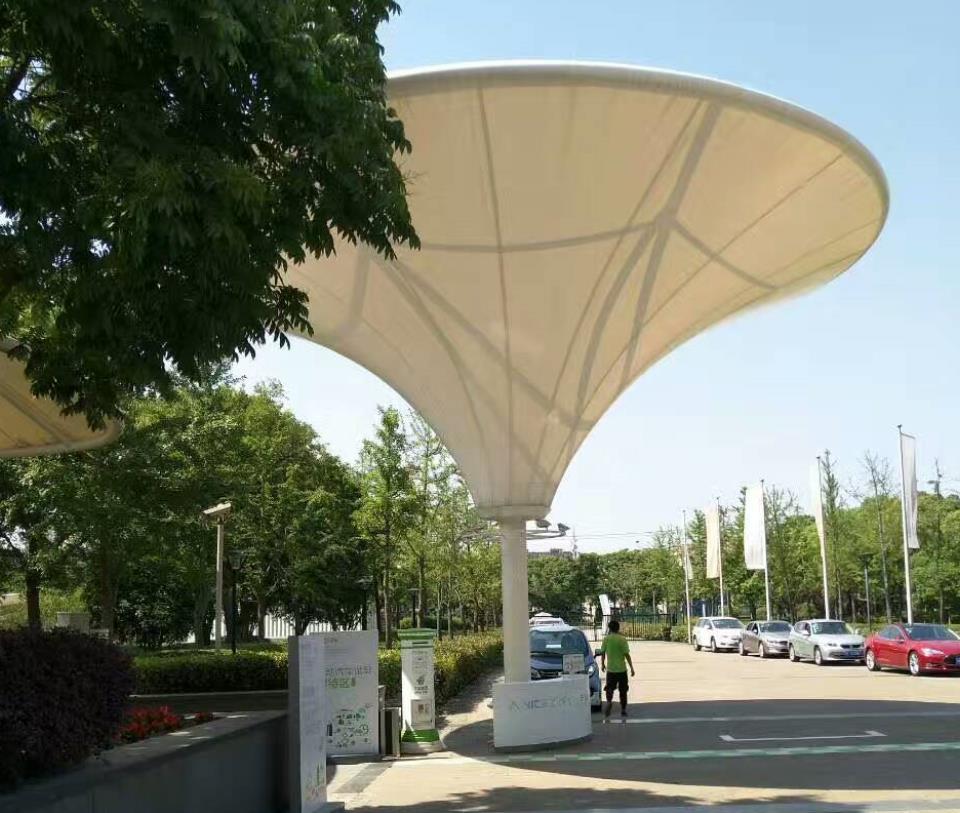 安徽海德思廣場(chǎng)景觀膜結(jié)構(gòu)遮陽(yáng)棚