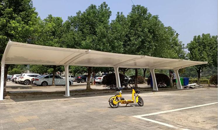 安徽海德思六安金寨7字型膜結(jié)構(gòu)停車棚項目