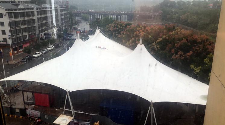 大型張拉膜結構景觀棚—湖南郴州歡樂海岸項目 大型張拉膜結構景觀棚—湖南郴州歡樂海岸項目