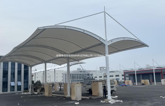 吳山公交站膜結(jié)構(gòu)停車棚2.jpg 吳山公交站膜結(jié)構(gòu)停車棚2.jpg